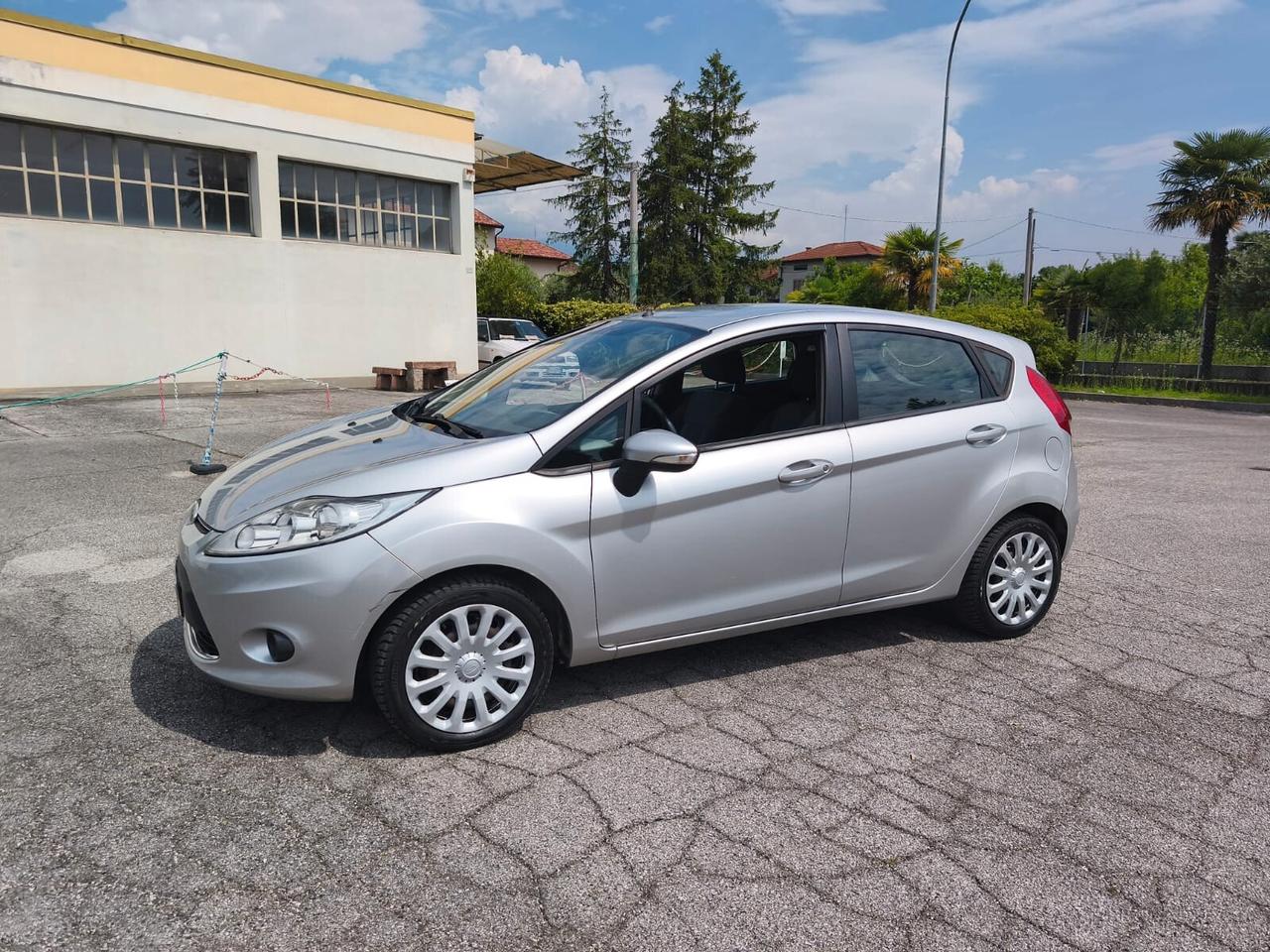 Ford Fiesta 1.4 TDCi 5p. Titanium (Accetto Permute)