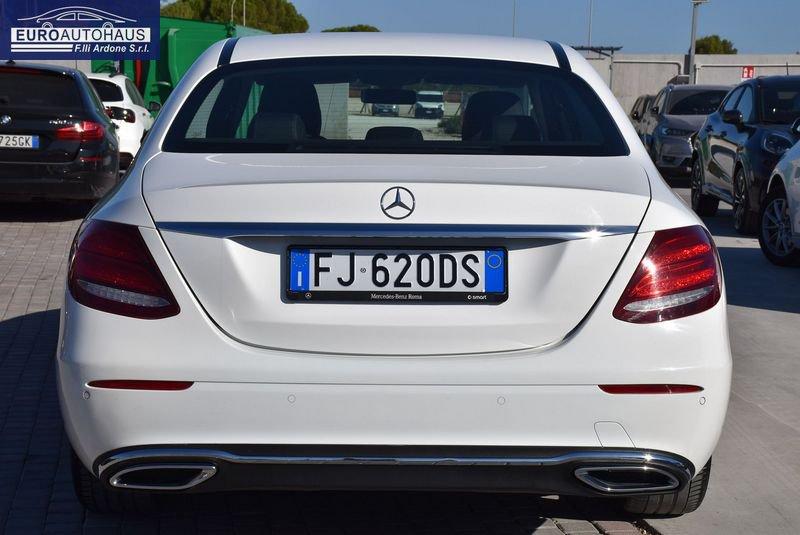 Mercedes-Benz Classe E E200d Auto Premium Plus *LUCI AMBIENTE*