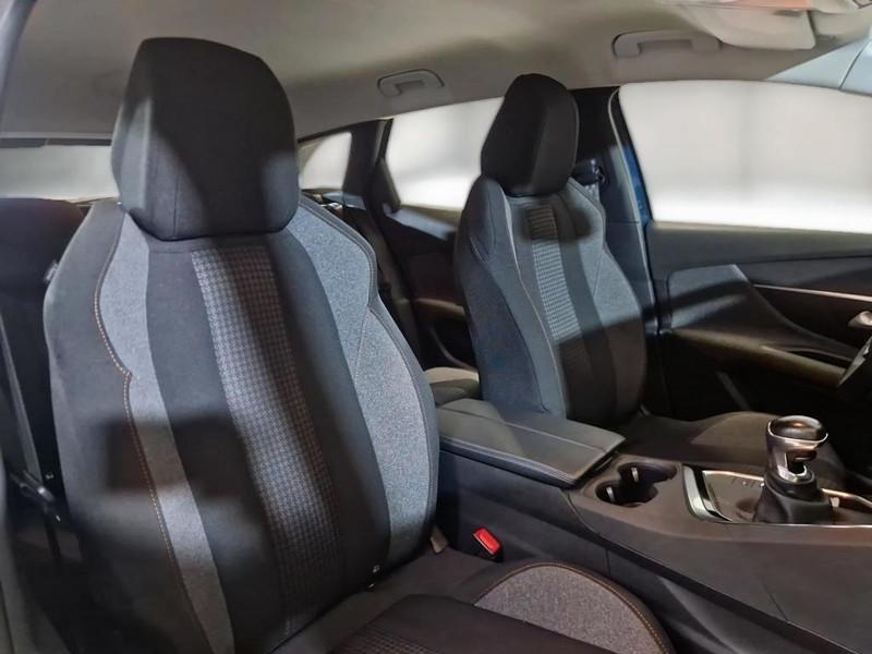 PEUGEOT 3008 BlueHDI 130 S/S Active Business