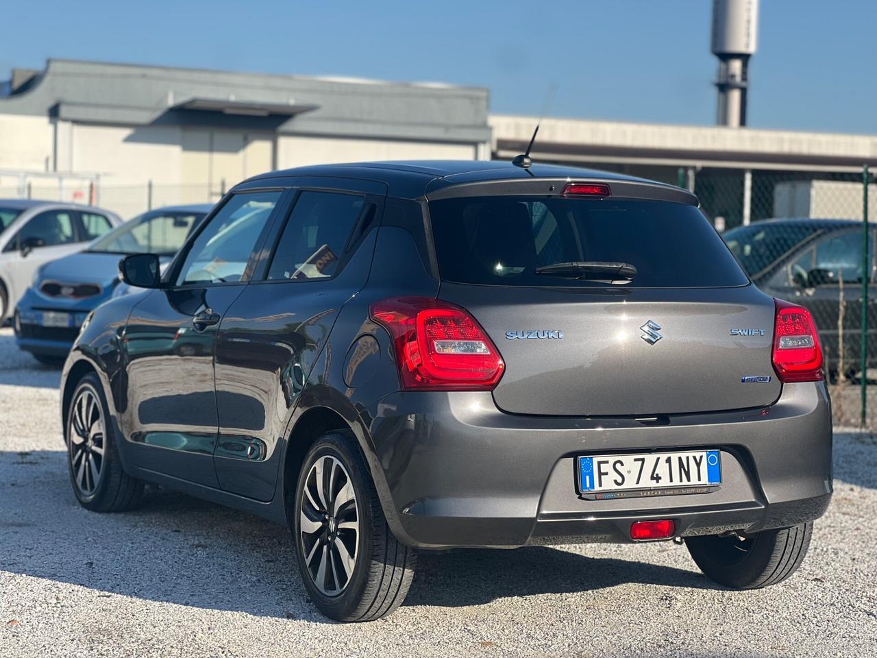 Suzuki Swift 1.2 Hybrid Top