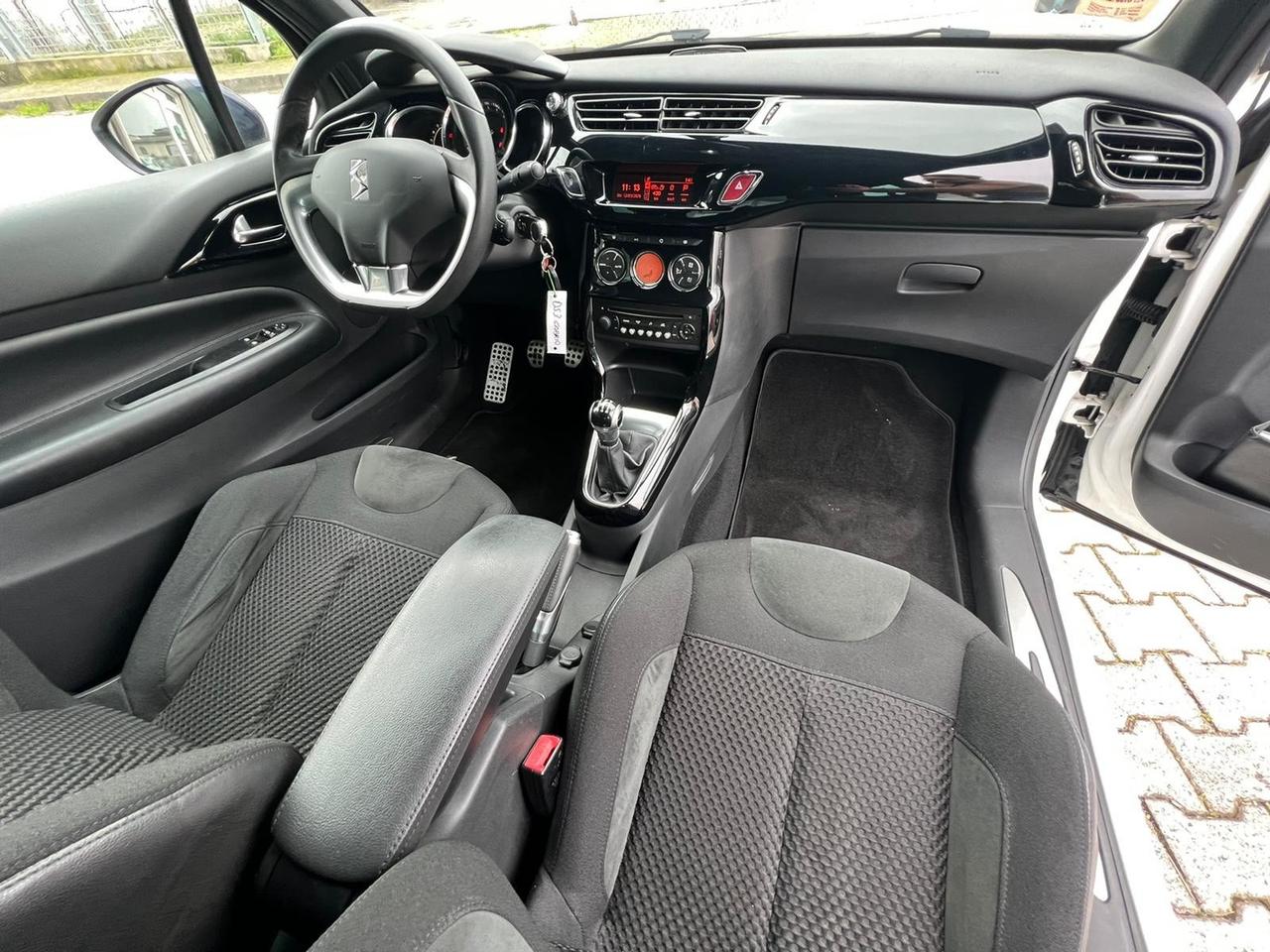 Ds DS3 3 1.2 VTi 82 So Chic Cabrio ok neopatentati