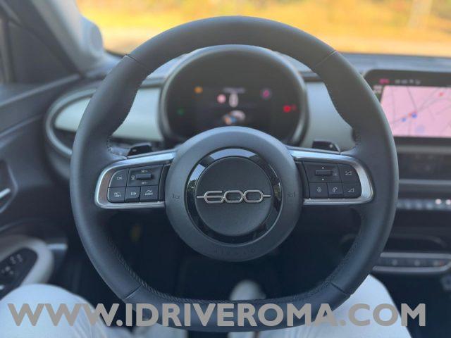 FIAT 600 Hybrid 100 CV DCT MHEV La Prima