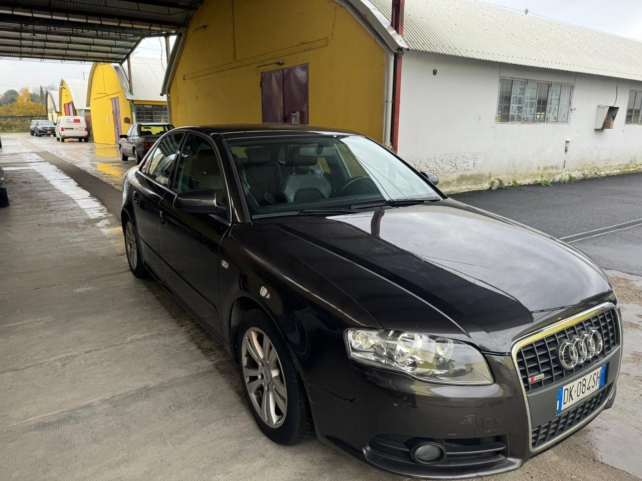 Audi A4 2.0/170CV TDI S-Line Berlina -2007