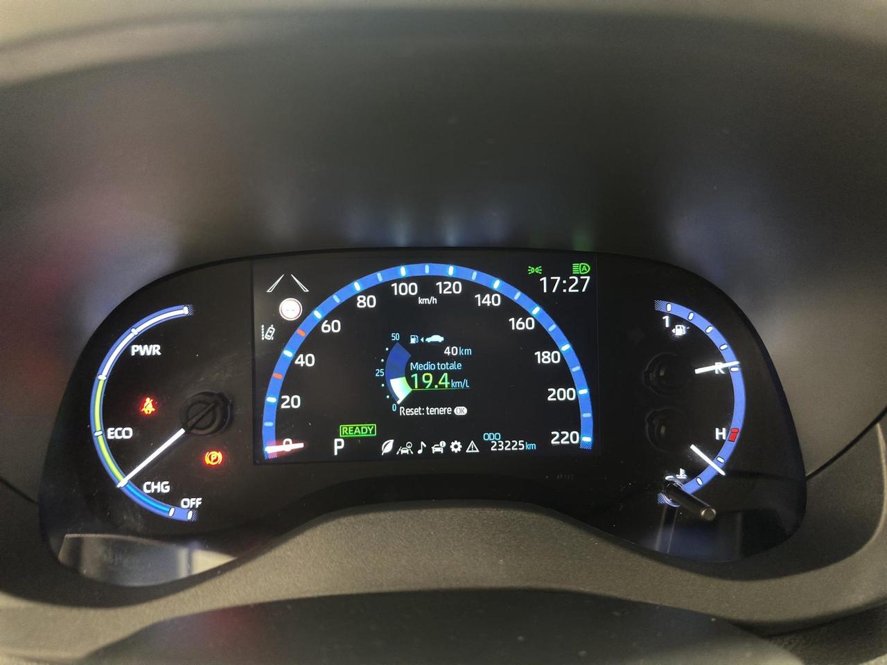 Toyota Yaris Cross 1.5h Adventure awd-i 116cv e-c