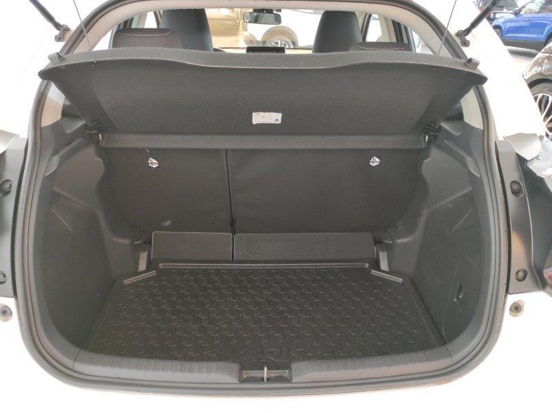 TOYOTA Yaris 4ª serie - Yaris 1.5 Hybrid 5 porte Business