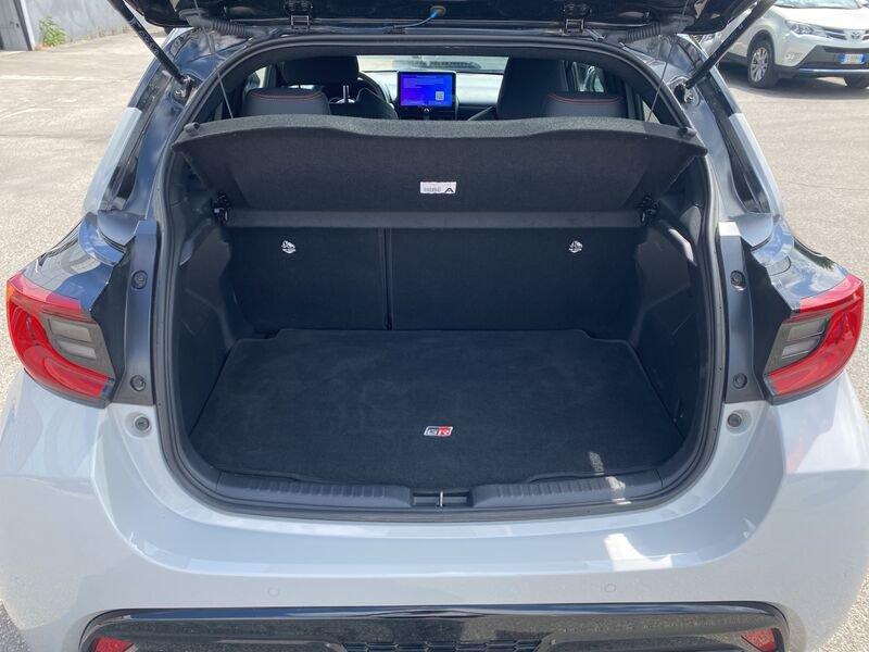 Toyota Yaris 1.5 130 Hybrid 5 porte GR Sport