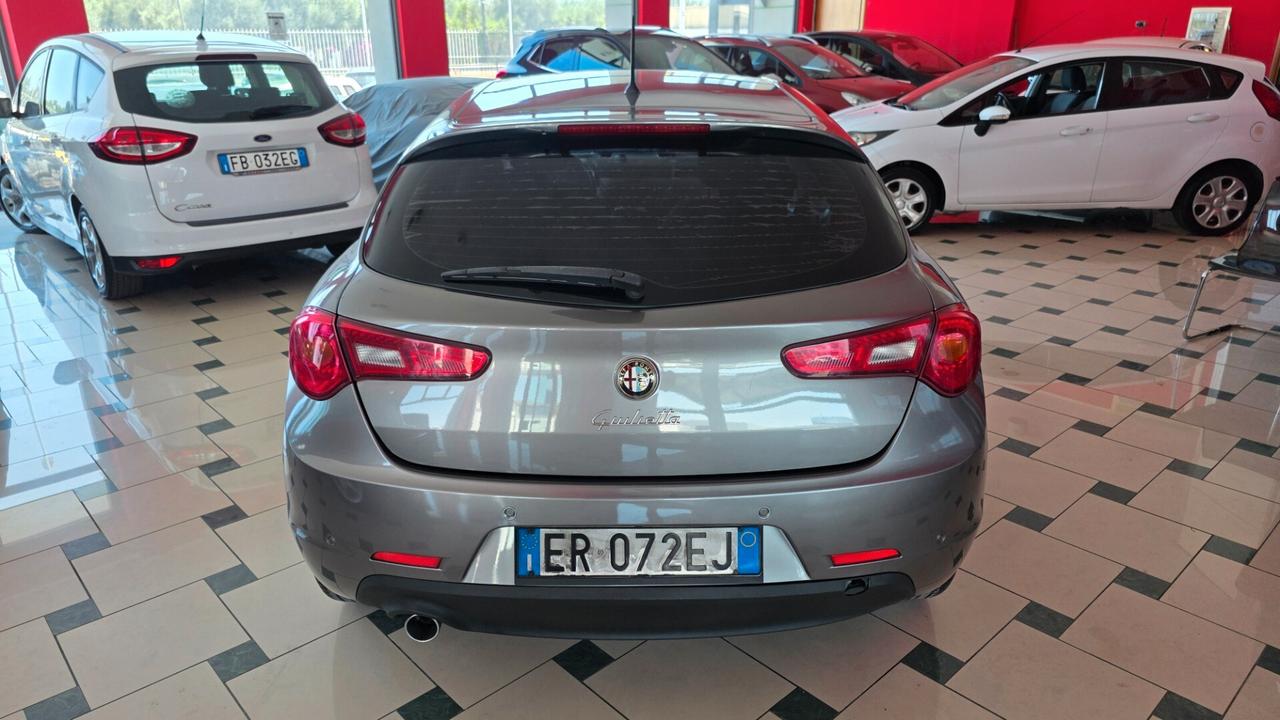 Alfa Romeo Giulietta 1.6 JTDm-2 105 CV Exclusive