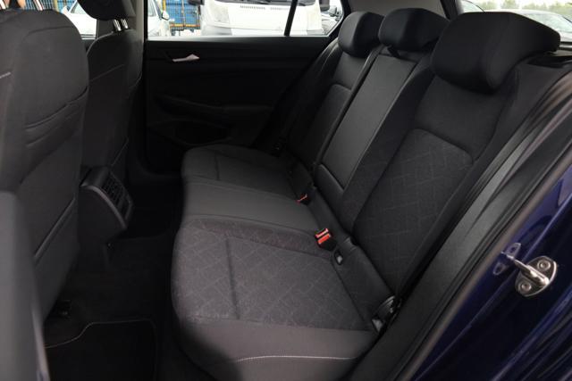 VOLKSWAGEN Golf 1.0 eTSI EVO DSG Life