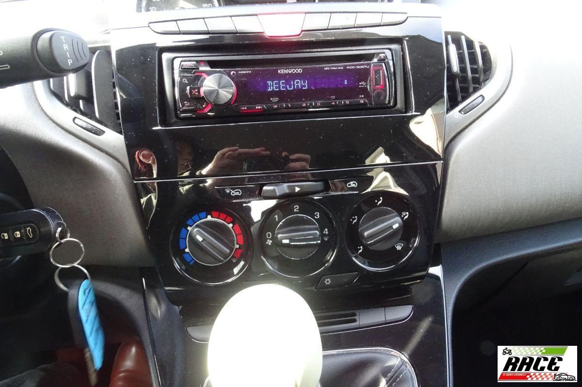 LANCIA - Ypsilon - 1.2 69 CV 5 porte GPL Ecochic Gold