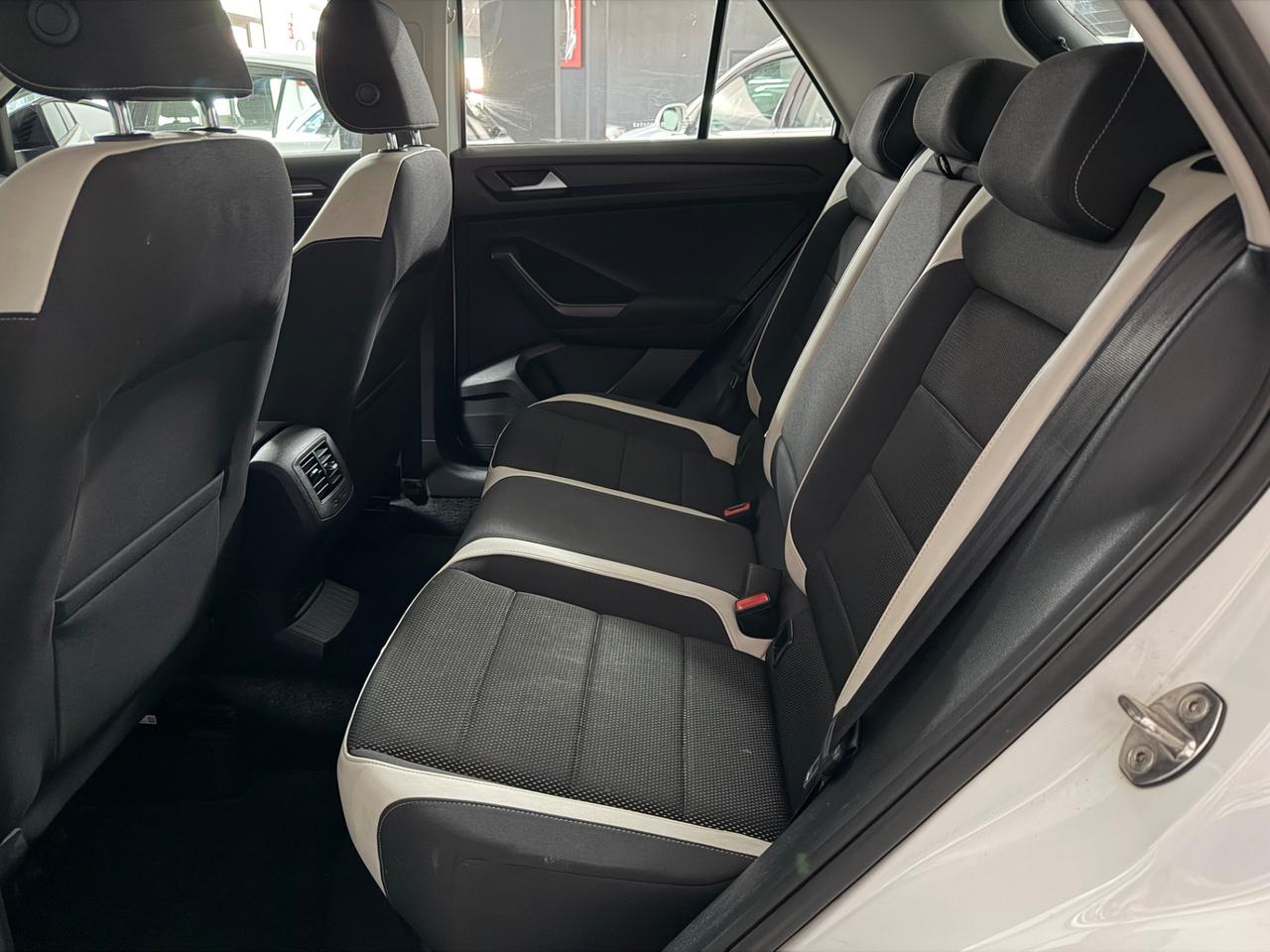 Volkswagen T-Roc 1.6 TDI (116) Advanced 2019