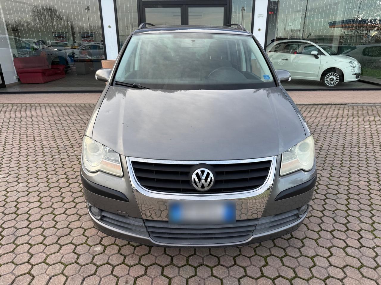 Volkswagen Touran 1.9 TDI 105CV DPF Conceptline OK NEOPATENTATI