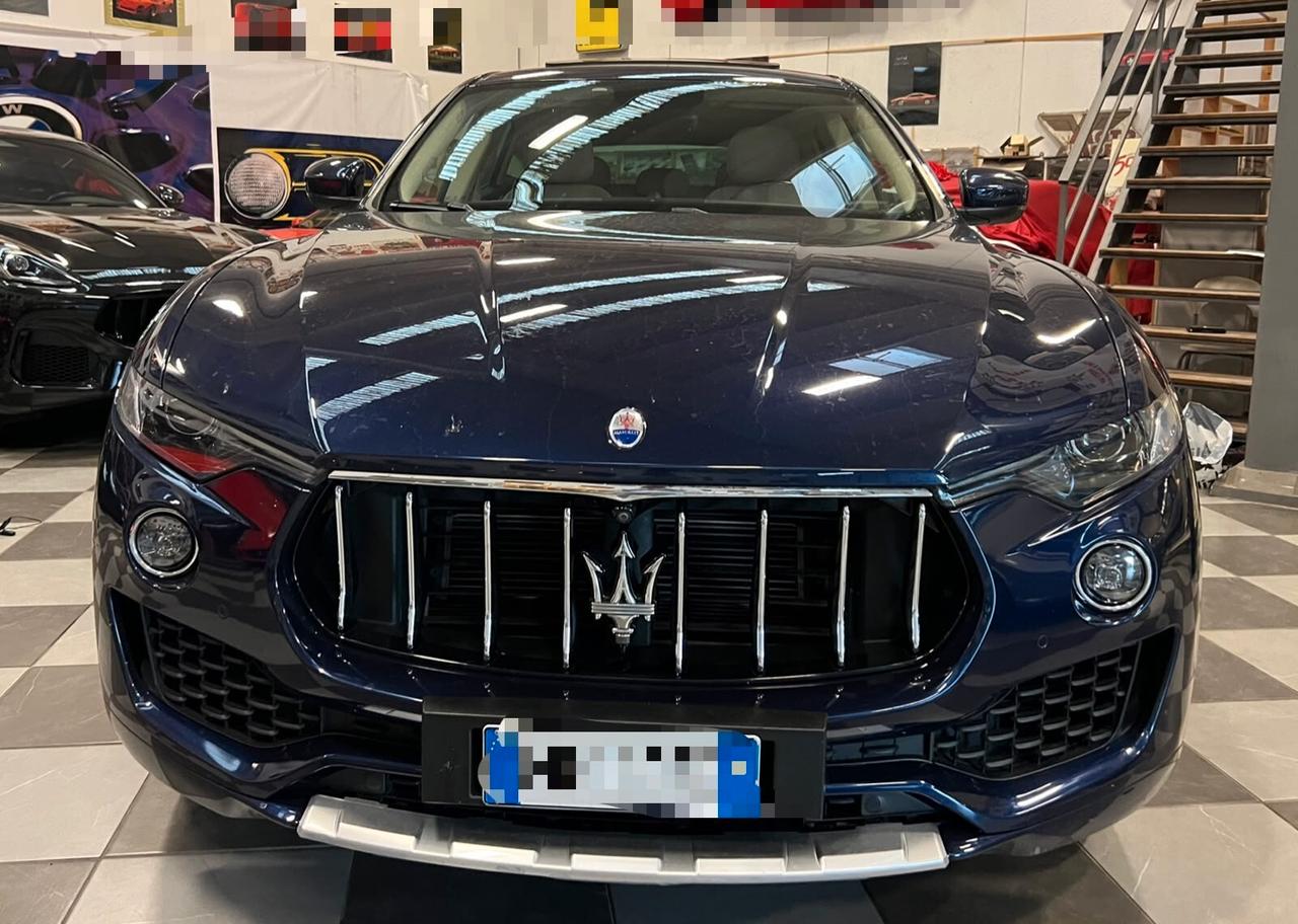 Maserati Levante V6 Diesel AWD Granlusso 250cv