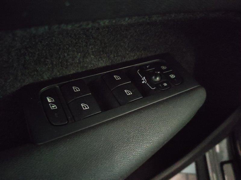 VOLVO XC40 (2017-->) - XC40 T4 Recharge Plug-in Hybrid automatico Core