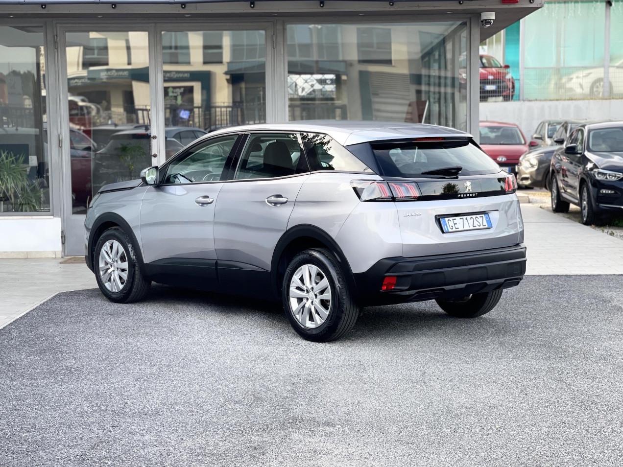 Peugeot 3008 3008 1.5 bluehdi Active Business s&s 130cv