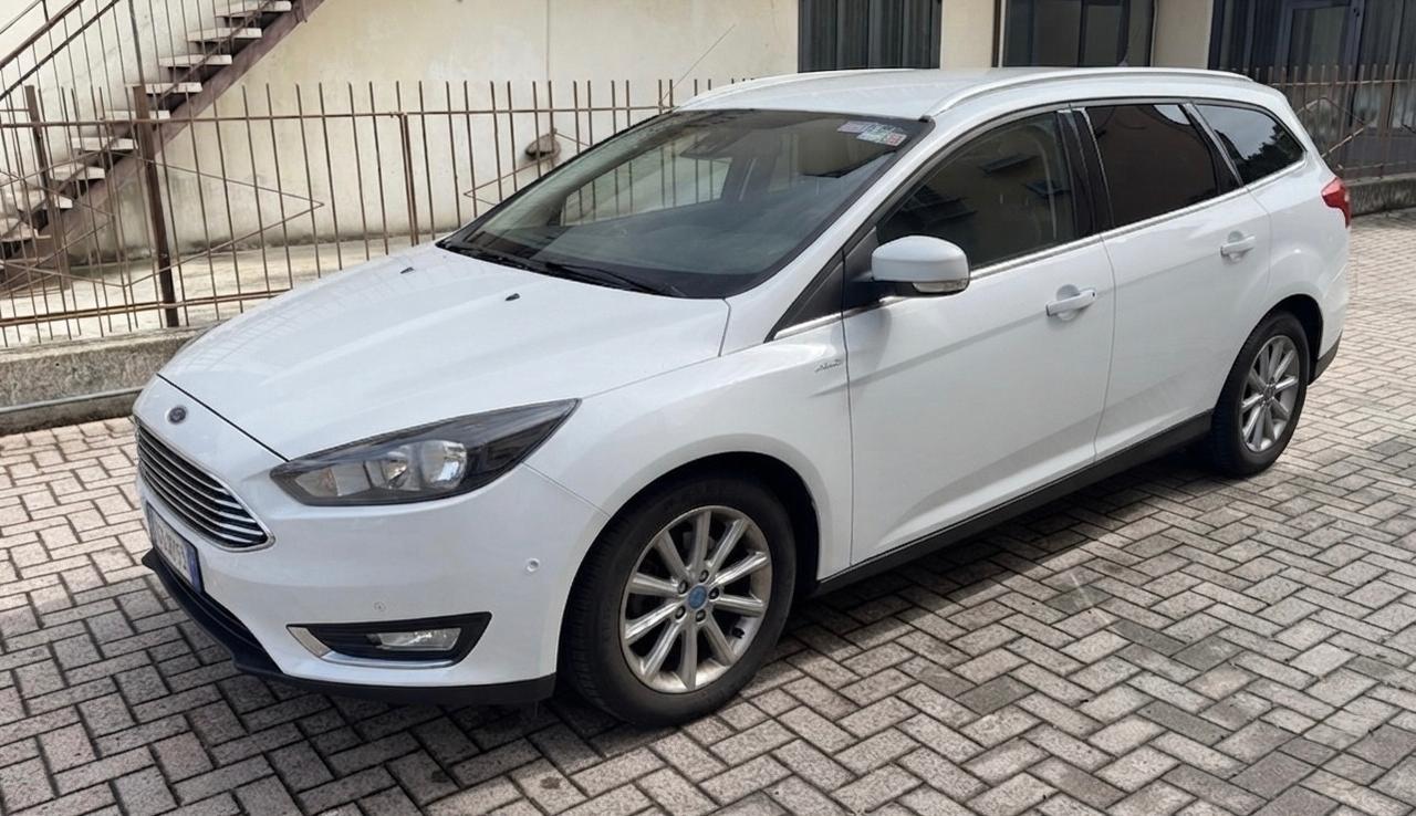 Ford Focus 1.5 TDCi 120 Cv Ok Neopatentati