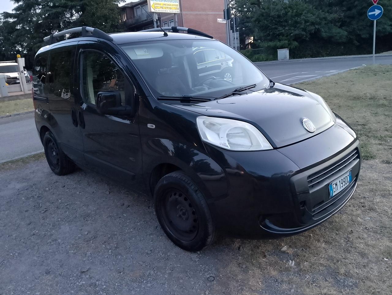 Fiat Qubo 1.4 cc metano perfetto stato tutti tagliandi certificati