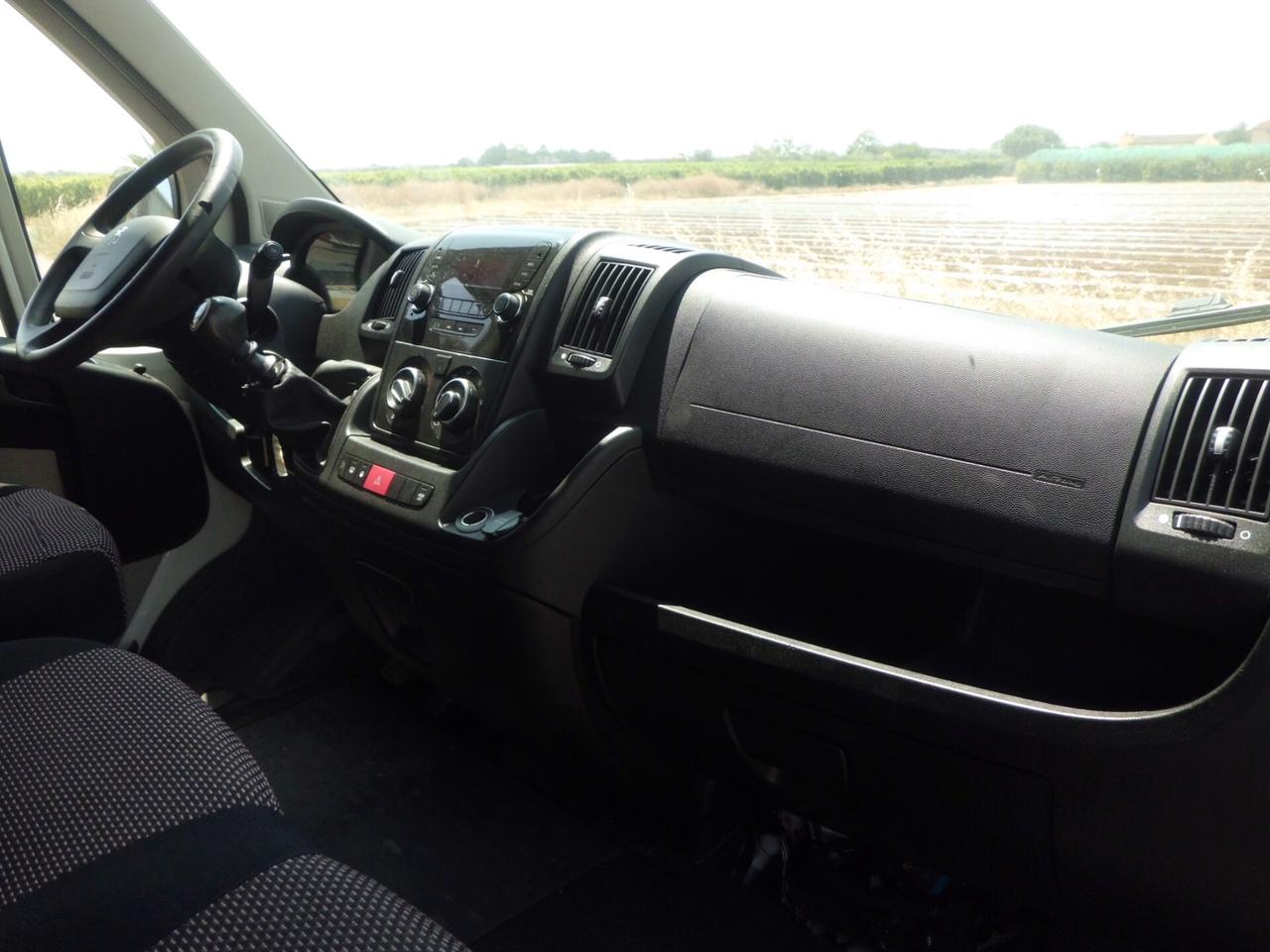 Peugeot Boxer 330 2.2 HDi/130CV FAP PC-TN Combi Premium-9 POSTI/POLTRONE SINGOLE CLIMA POSTERIORE
