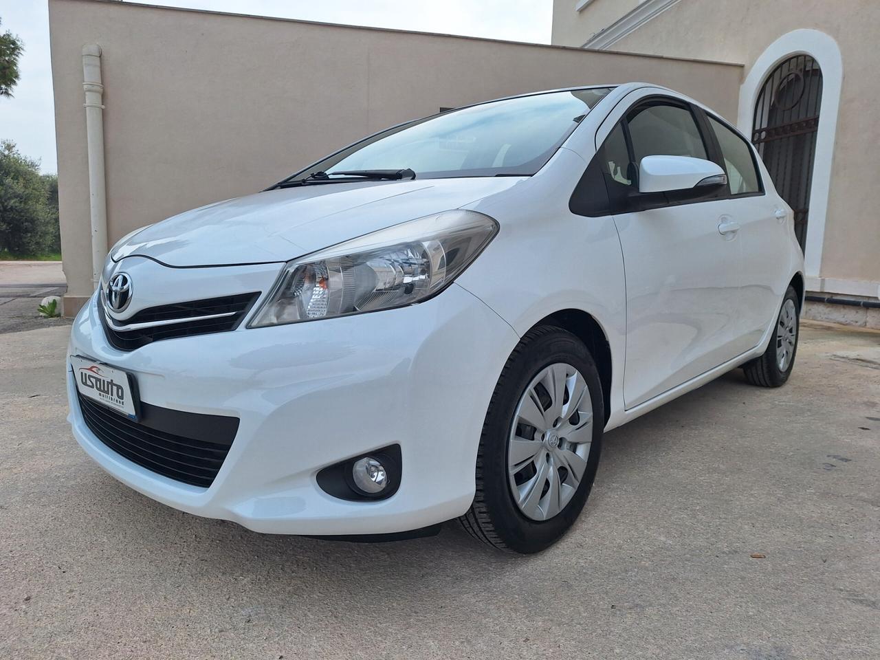 Toyota Yaris 1.0 BENZINA 5 PORTE"PERFETTA" 2013