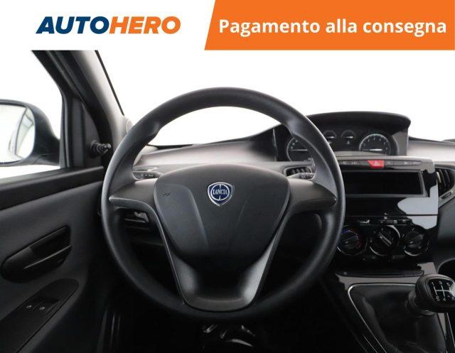 LANCIA Ypsilon 1.2 69 CV 5 porte Silver