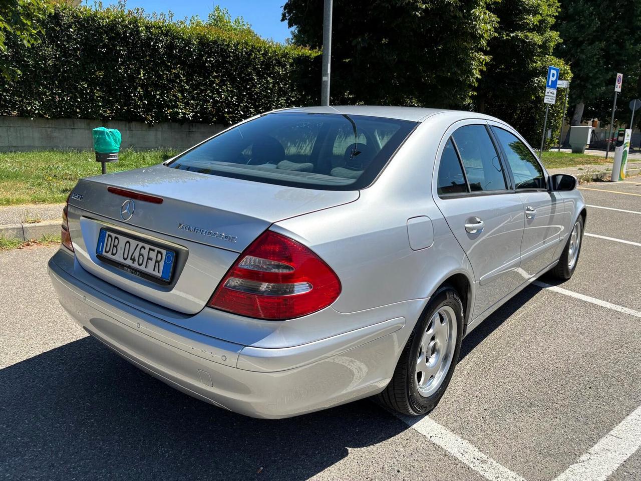 Mercedes-benz E 200 K METANO