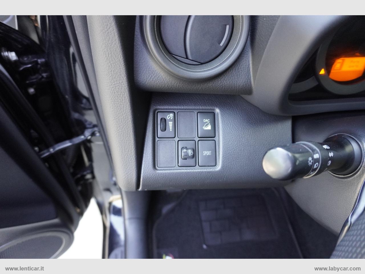 TOYOTA RAV4 Crossover 2.2 D-Cat A/T 150CV Exec.