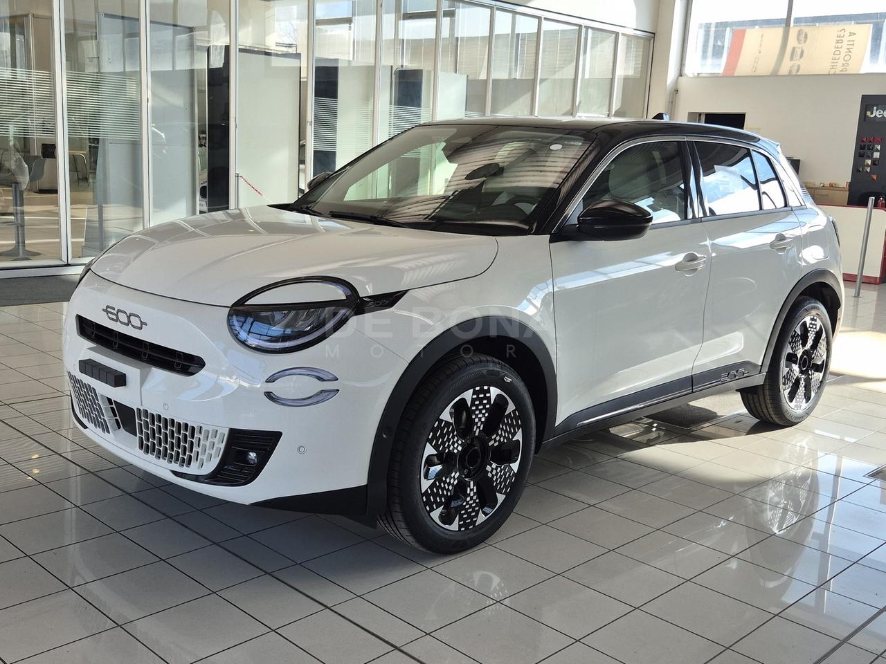 Fiat 600 1.2 hybrid la prima ii 110cv auto