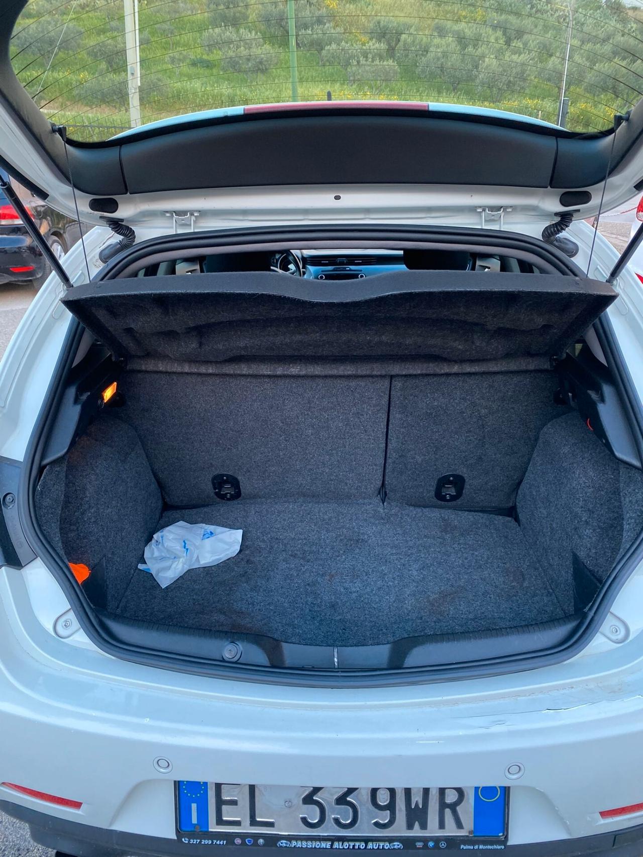 Alfa Romeo Giulietta 2.0 JTDm-2 140 CV Exclusive