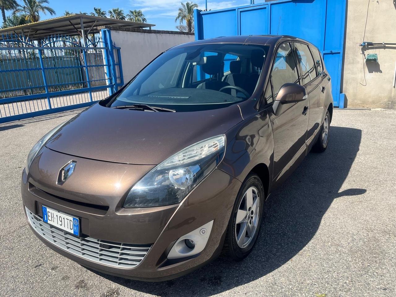 Renault scenic xmode-7 posti -1.5 dci-2011