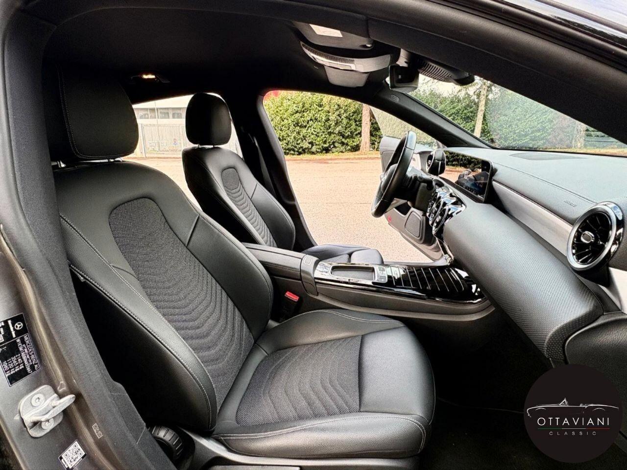 CLA Shooting brake come Nuova