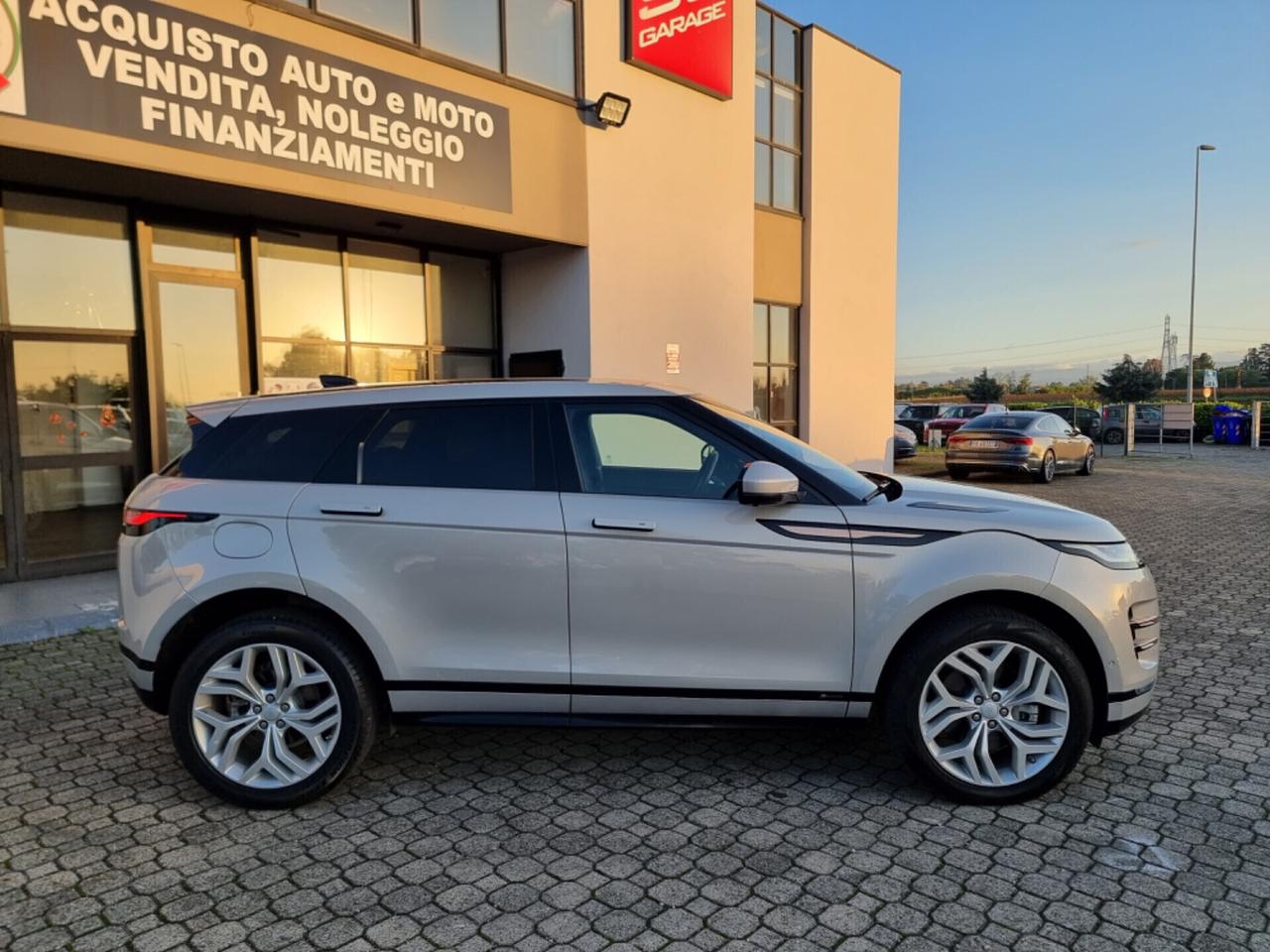 Land Rover Range Rover Evoque 2.0D I4 180 CV AWD Auto R-Dynamic SE