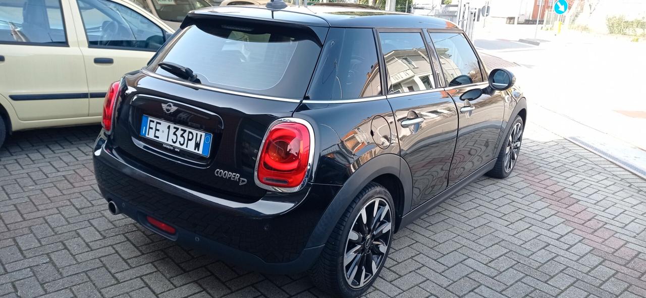 Mini Cooper D Clubman 2.0 Business Automatica