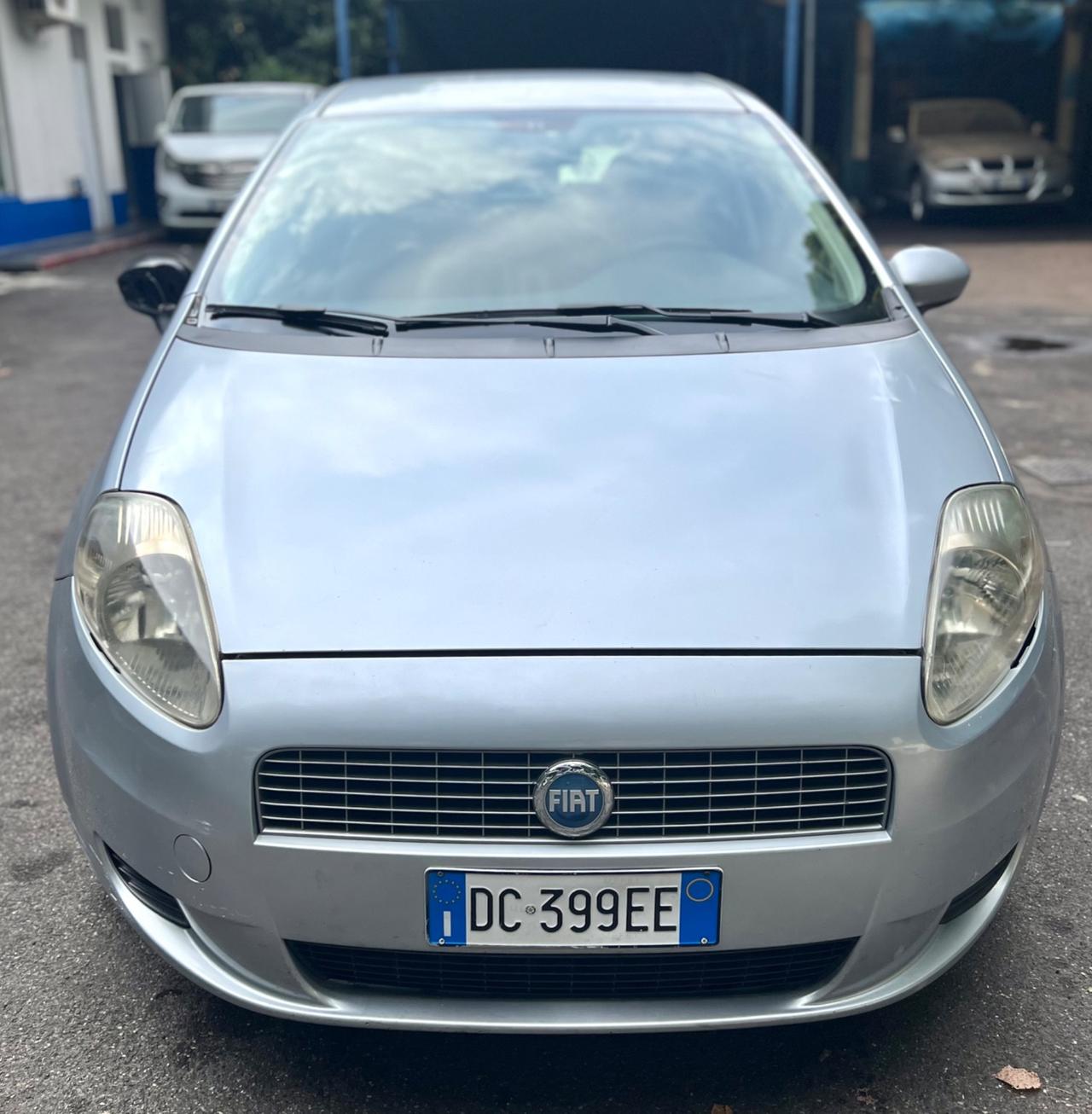 Fiat Grande Punto 1.2 benzina OK NEOPATENTATI 60.000km!!!