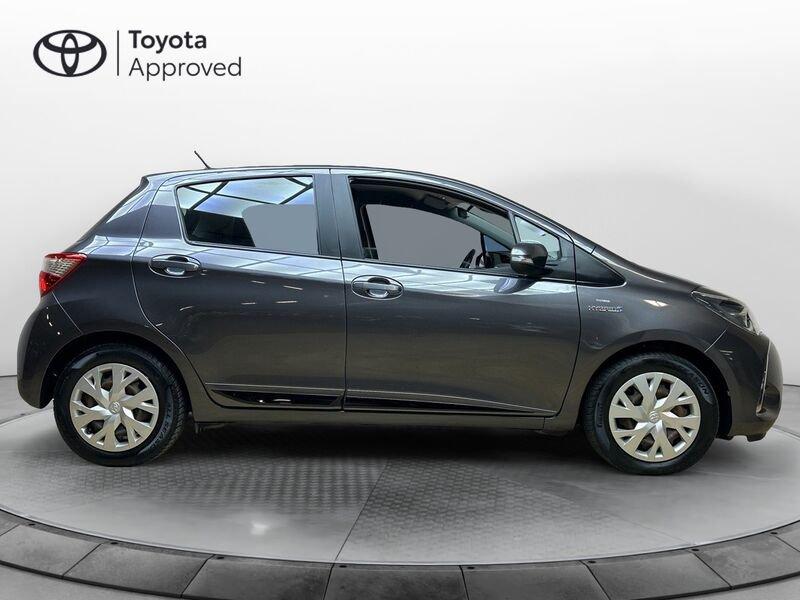 Toyota Yaris 1.5 hybrid Active GPL