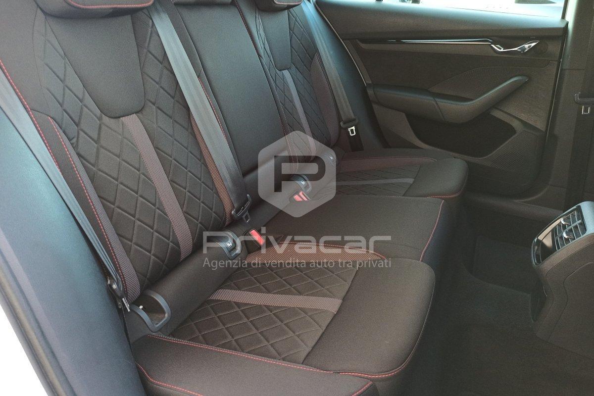 SKODA Octavia 2.0 TDI EVO SCR 200 CV DSG 4x4 Wagon RS