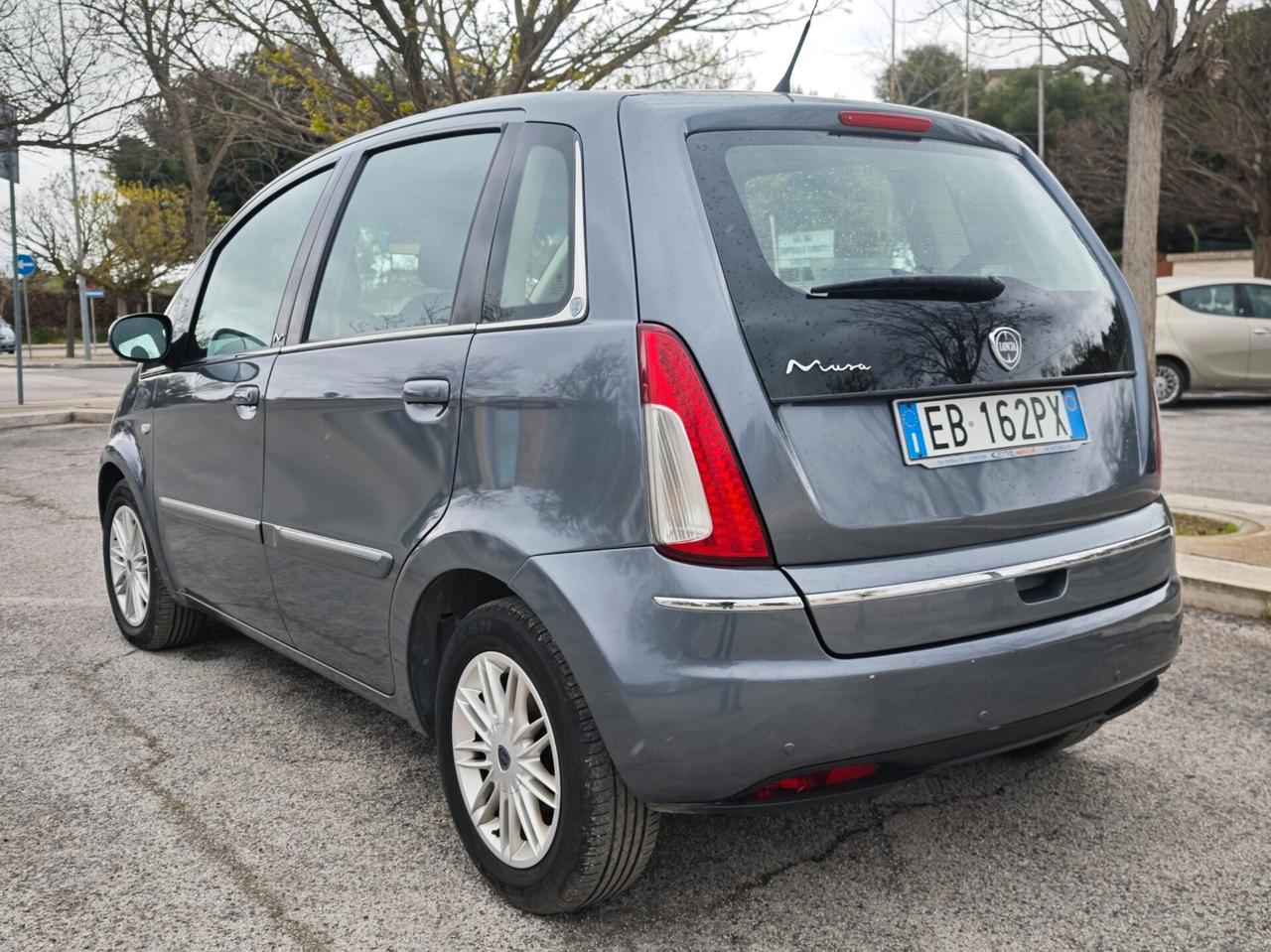 Lancia MUSA 1.6 Multijet Poltrona Frau