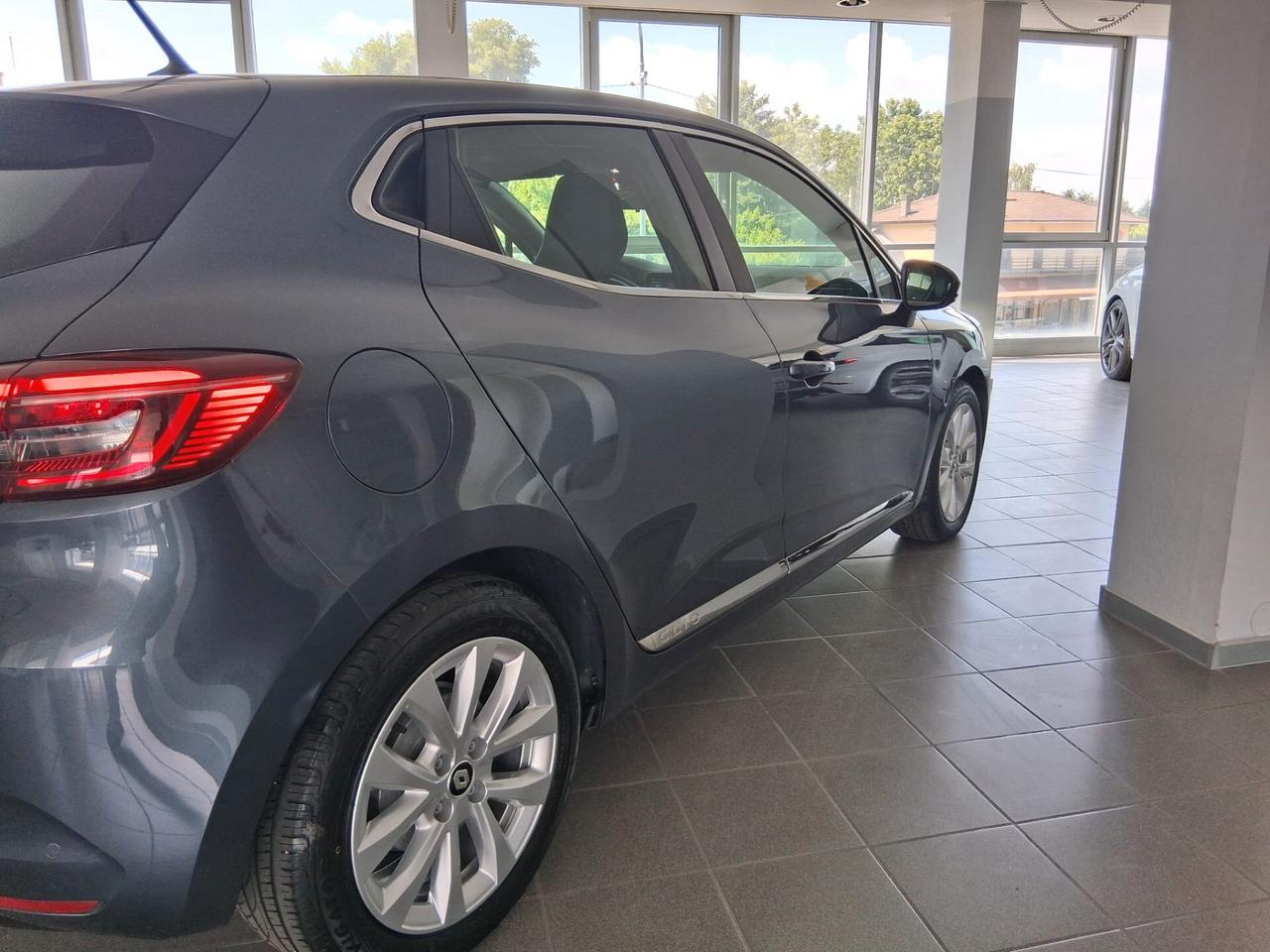 Renault Clio Full Hybrid E-Tech 145 CV 5 porte Techno