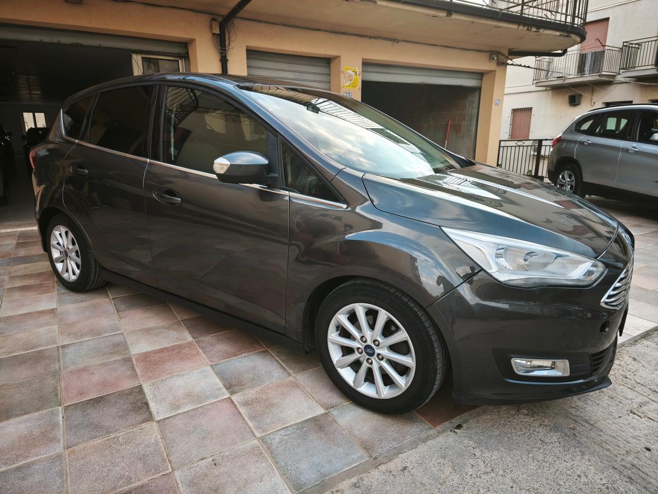 Ford C-Max 1.5 tdci 95 CV Titanium