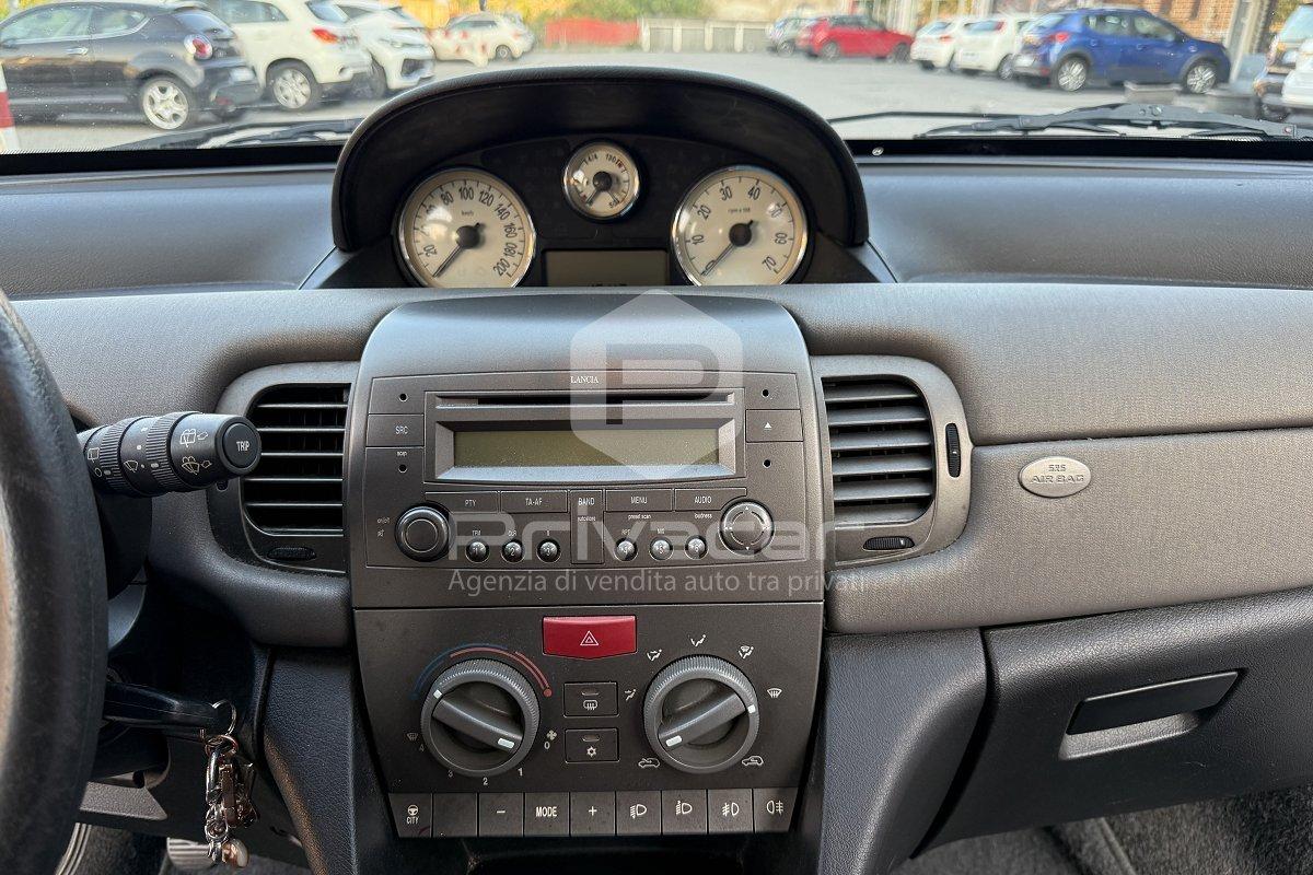 LANCIA Ypsilon 1.3 Multijet 16V Argento