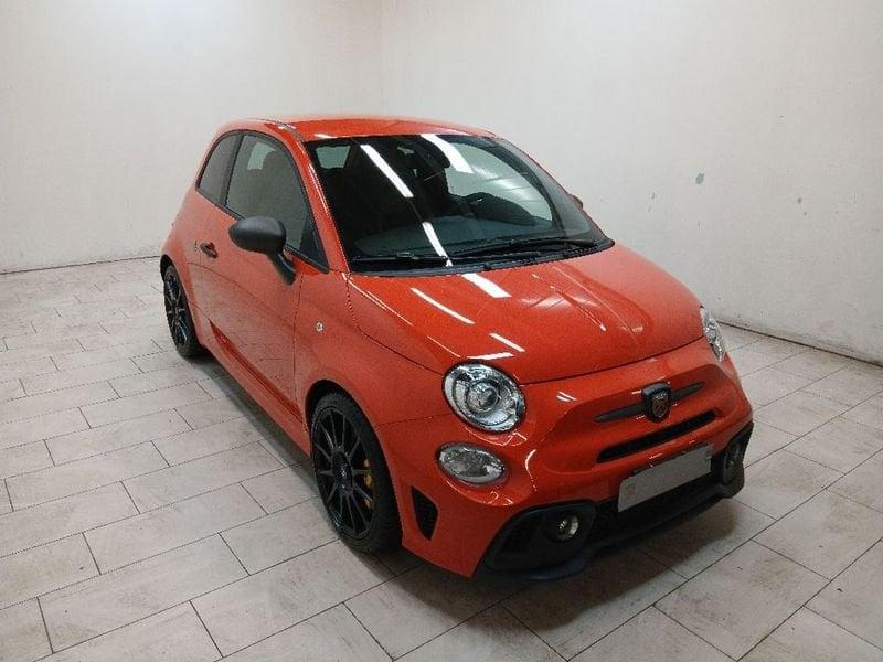 Abarth 695 1.4 t-jet Competizione 180cv