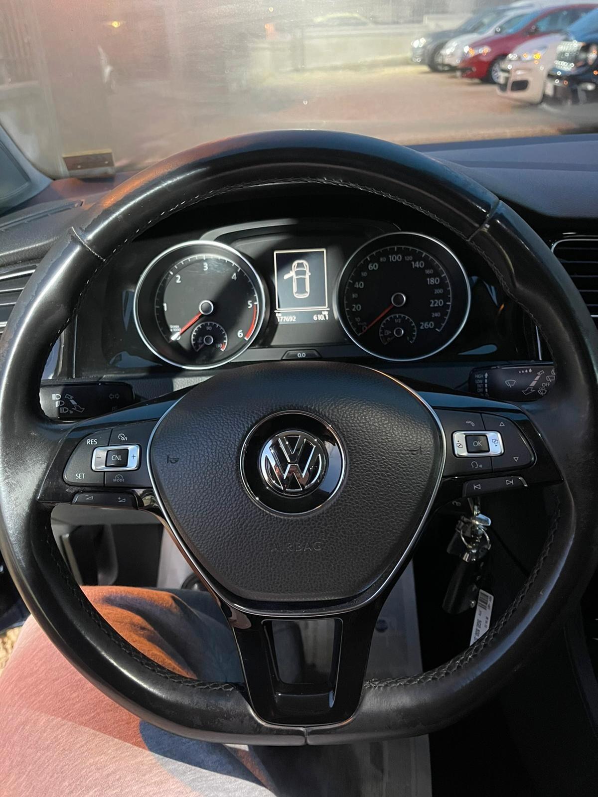 Volkswagen Golf Business 1.6 TDI 5p. Highline BlueMotion Technology