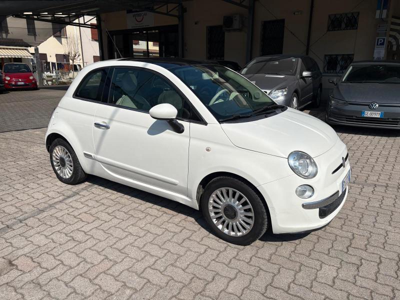 Fiat 500 1.2 Lounge 69cv AUTOMATICO OK NEOPATENTATO