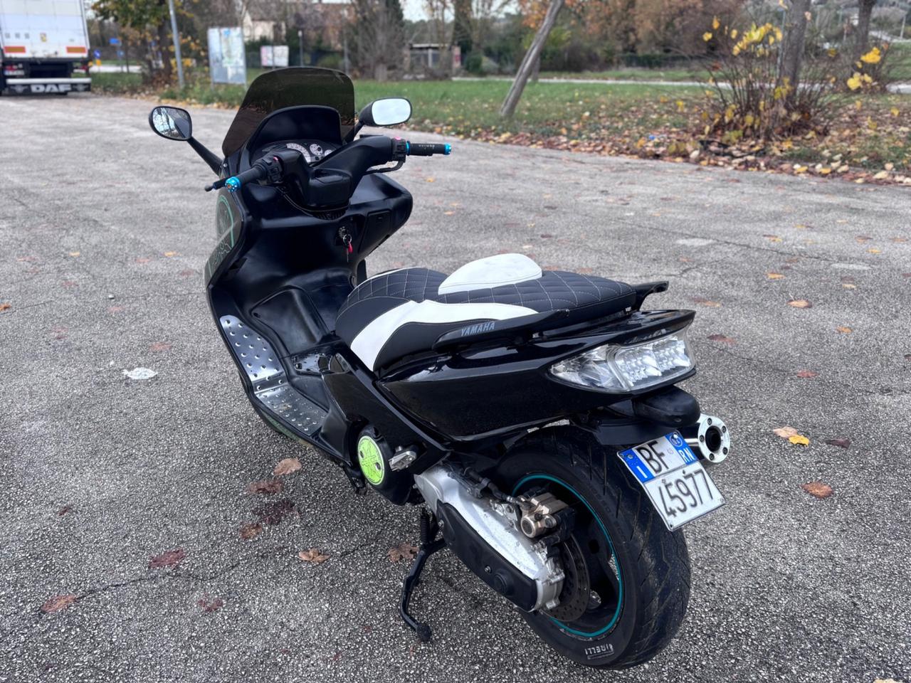 Yamaha T Max