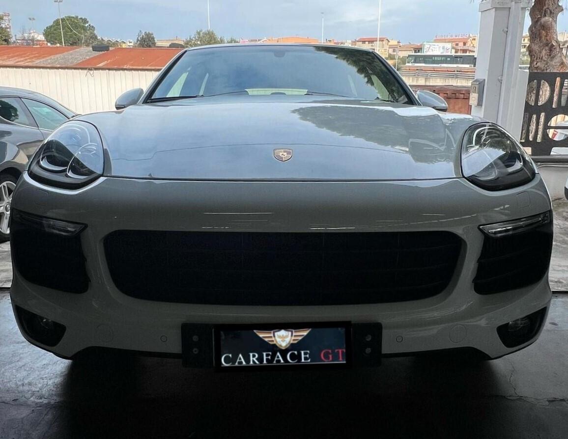 Porsche Cayenne 3.0 Diesel 236CV - 2017