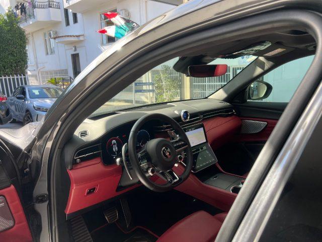 MASERATI Grecale MHEV 330 CV AWD Modena tetto da?529,00 mensili