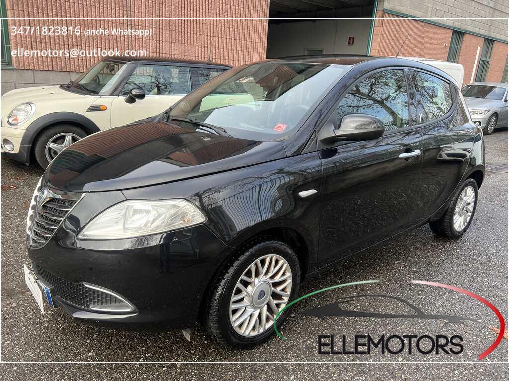 Lancia Ypsilon 5 Porte Ypsilon 1.2 5 POSTI - NEOPATENTATI
