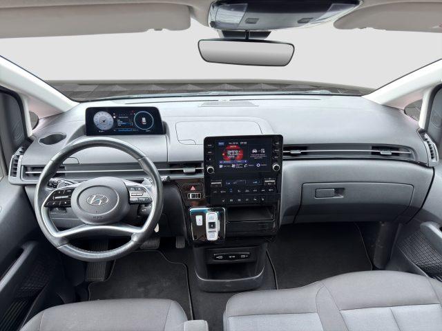 HYUNDAI Staria Staria 2.2 AT AWD 9 posti Wagon