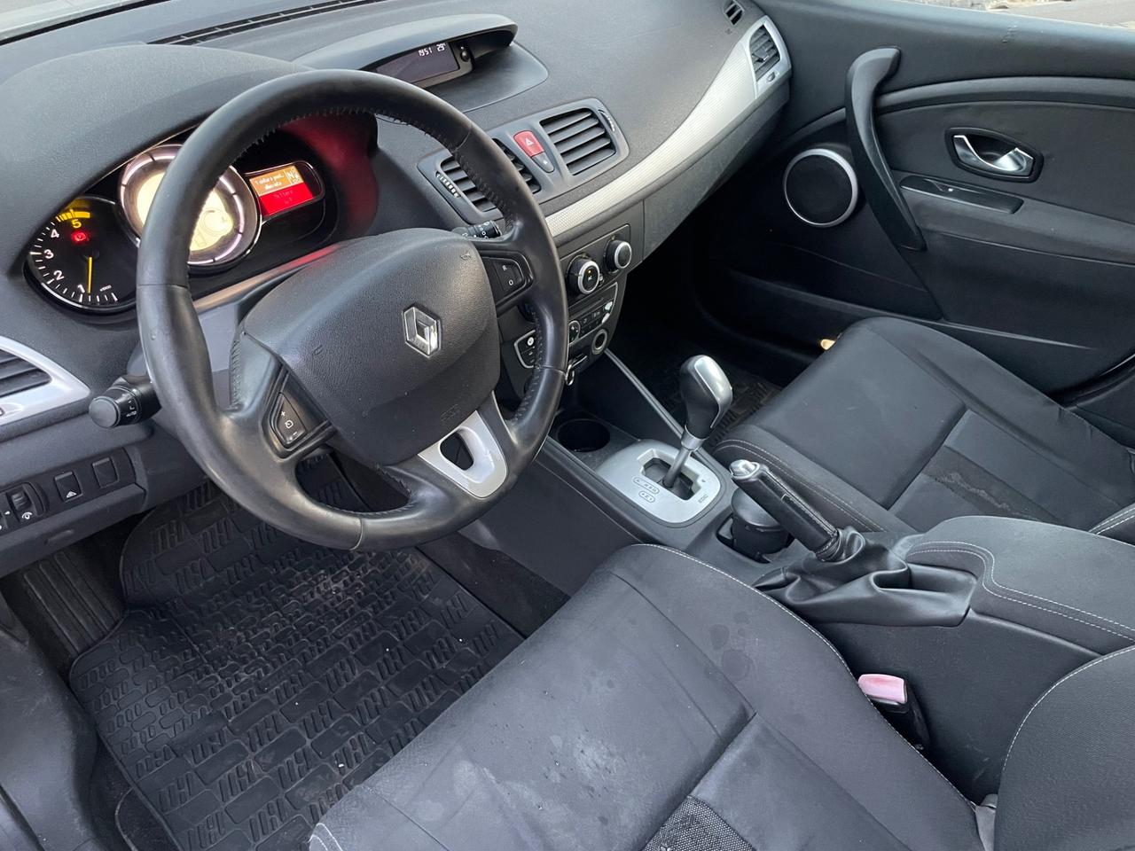 Renault Megane Mégane 1.5 dCi 110CV EDC Attractive