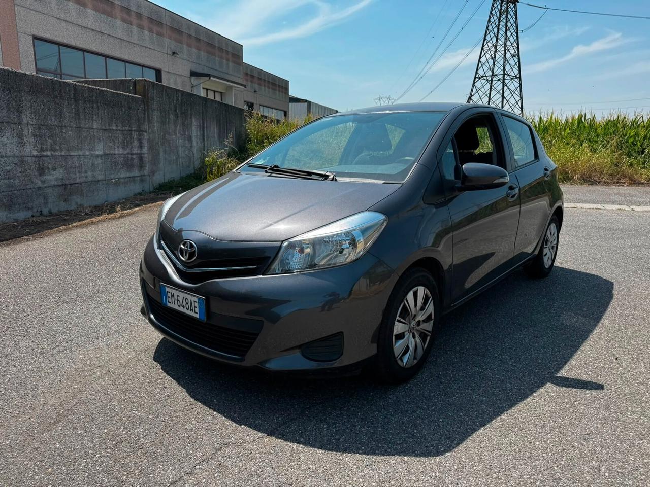 Toyota Yaris 1.0 5 porte Lounge - 2012 - 115.000 km