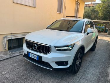 Volvo XC40 D4 AWD Geartronic Inscription