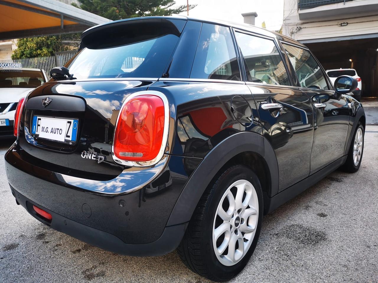 MINI ONE D 5 PORTE 1.5